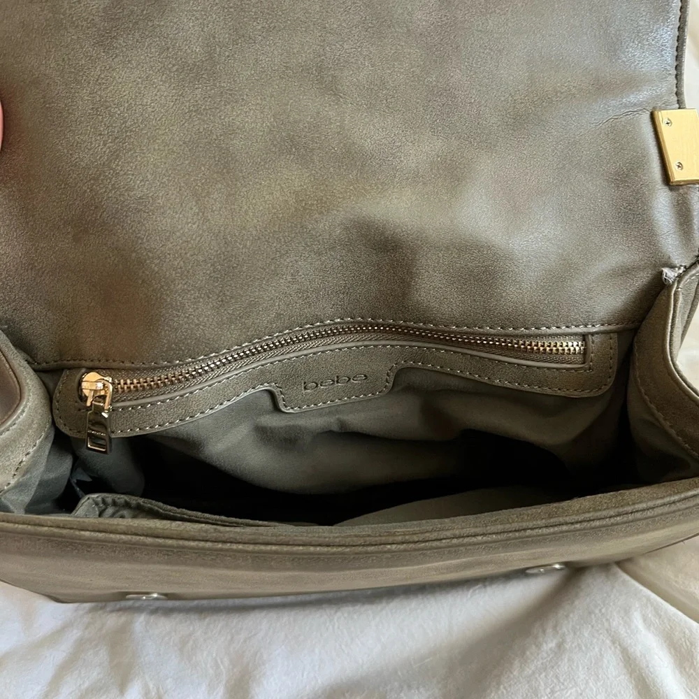 Bebe purse - Picture 4 of 4